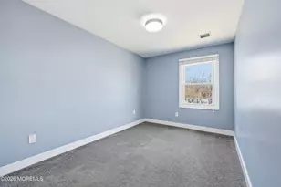 129 Melissa Ct, Lakewood, NJ 08701 - Photo 21