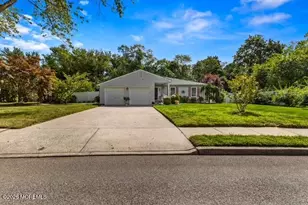 1614 Rogers Ct, Wall Township, NJ 07719 - Photo 5