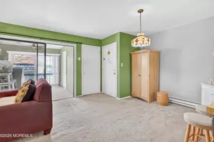 61 Hancock Ct, Red Bank, NJ 07701 - Photo 5