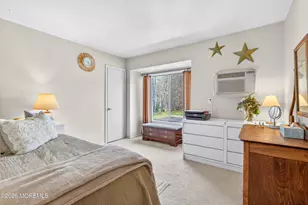 61 Hancock Ct, Red Bank, NJ 07701 - Photo 23