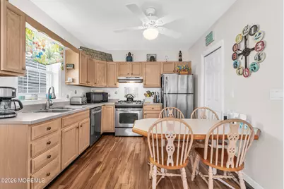 107 W Beach Way, Lavallette, NJ 08735 - Photo 7