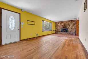 40 Redwood Pl, Jackson, NJ 08527 - Photo 3