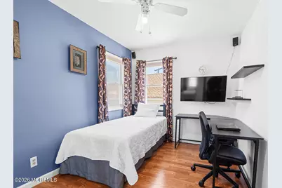 42 Lake Boulevard, Aberdeen Township, NJ 07747 - Photo 11