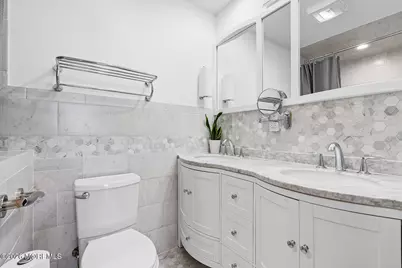 42 Lake Boulevard, Aberdeen Township, NJ 07747 - Photo 9