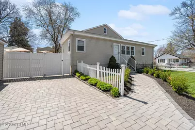 42 Lake Boulevard, Aberdeen Township, NJ 07747 - Photo 21