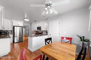 1 Jackson Ct, Monmouth Beach, NJ 07750 - Photo 9