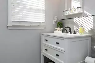 771 Park Ave, Belford, NJ 07718 - Photo 17