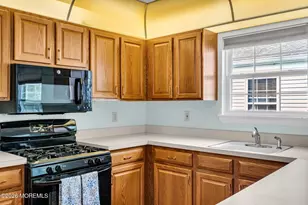 27 Abergele Dr, Toms River Township, NJ 08757 - Photo 17