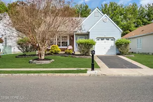 27 Abergele Dr, Toms River Township, NJ 08757 - Photo 3