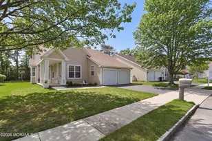 21 Lakeland Dr, Barnegat, NJ 08005 - Photo 3