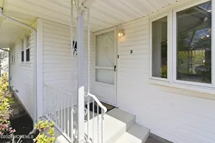 5 Lone Oak Rd, Middletown, NJ 07748 - Photo 3
