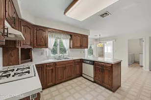 150 Dugan Ln, Toms River Township, NJ 08753 - Photo 17