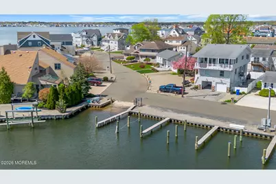 16 Bay Breeze Drive W, Toms River Township, NJ 08753 - Photo 99