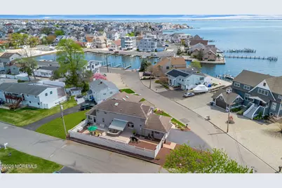 16 Bay Breeze Drive W, Toms River Township, NJ 08753 - Photo 113
