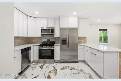 200 Drs James Parker Boulevard, Red Bank, NJ 07701 - Photo 17
