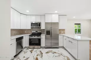 200 Drs James Parker Blvd, Red Bank, NJ 07701 - Photo 17