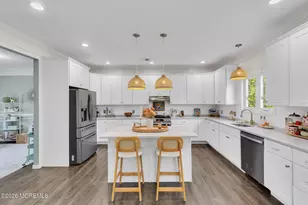 285 Washington St, Keyport, NJ 07735 - Photo 17