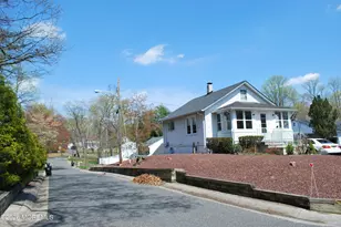 7 Houston St, Red Bank, NJ 07701 - Photo 5