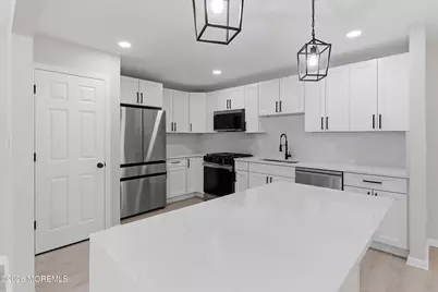 821 Bunnell Street, Lanoka Harbor, NJ 08734 - Photo 9