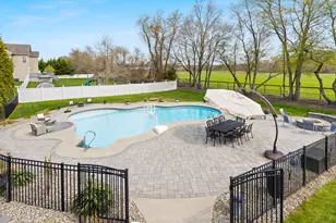 11 Nicholas Ct, Cream Ridge, NJ 08514 - Photo 19