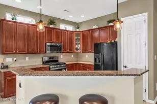 63 Turnberry Dr, Monroe Township, NJ 08831 - Photo 9