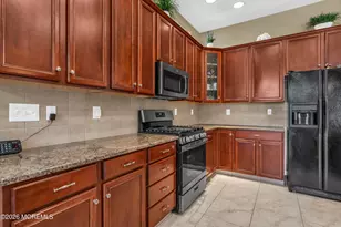 63 Turnberry Dr, Monroe Township, NJ 08831 - Photo 11