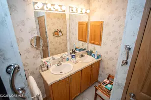 19 Sheryl Ct, Spotswood, NJ 08884 - Photo 21