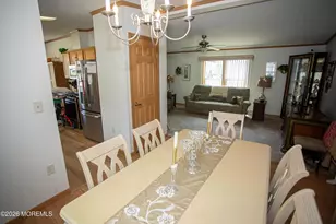 19 Sheryl Ct, Spotswood, NJ 08884 - Photo 9