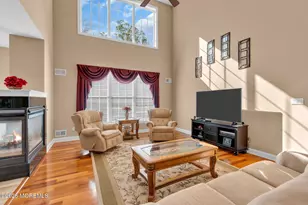 23 Hulsart Ct, Marlboro Township, NJ 07746 - Photo 13