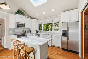 65 Alexander Dr, Red Bank, NJ 07701 - Photo 33
