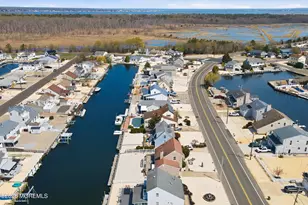 390 Bayview Ave, Bayville, NJ 08721 - Photo 41