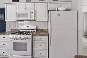 307 Joseph Dr, Lakewood, NJ 08701 - Photo 15