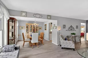 307 Joseph Dr, Lakewood, NJ 08701 - Photo 5