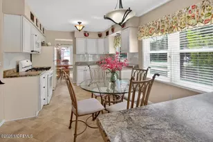 307 Joseph Dr, Lakewood, NJ 08701 - Photo 13