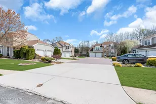 190 Kentucky Way, Freehold, NJ 07728 - Photo 3