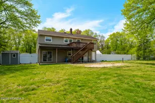 87 Newbury Rd, Howell Township, NJ 07731 - Photo 23