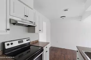 38 Mediterranean Ct, Barnegat, NJ 08005 - Photo 5