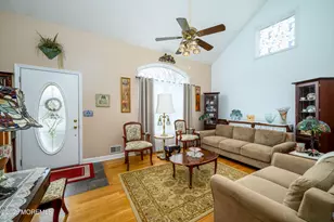 725 Skoog Ct, Brick, NJ 08724 - Photo 3