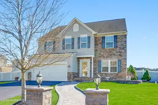 121 Rockrimmon Blvd, Barnegat, NJ 08005 - Photo 3