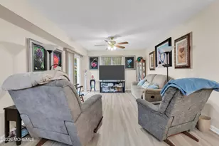 16 Northrup Dr, Brick, NJ 08724 - Photo 9