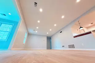 18-5 Augusta Ct, Freehold, NJ 07728 - Photo 5