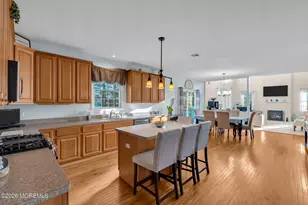 105 Mesa Verde Ln, Howell Township, NJ 07731 - Photo 15
