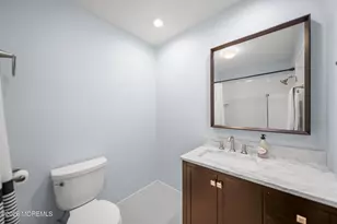 42 Medford Ct, Red Bank, NJ 07701 - Photo 21