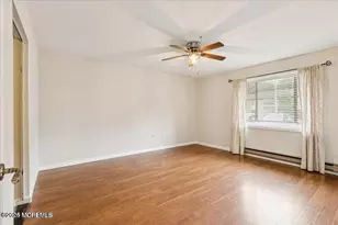 70 Overlook Way, Manalapan Township, NJ 07726 - Photo 11