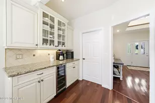 20 Johnny Dr, Farmingdale, NJ 07727 - Photo 15