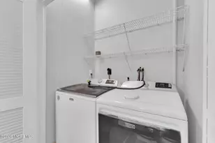 123 Reynolds Dr, Eatontown, NJ 07724 - Photo 29