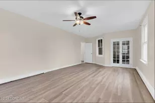 123 Reynolds Dr, Eatontown, NJ 07724 - Photo 15