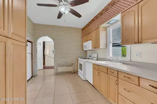 123 Reynolds Dr, Eatontown, NJ 07724 - Photo 11