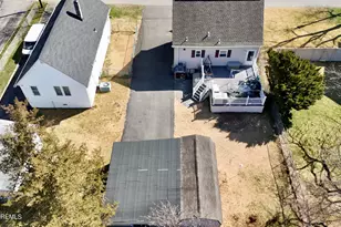 19 Marlin Ave, Pequannock, NJ 07440 - Photo 3