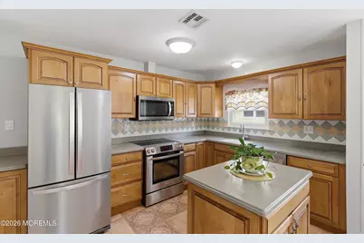 428 Saint Thomas Drive, Toms River Township, NJ 08757 - Photo 3